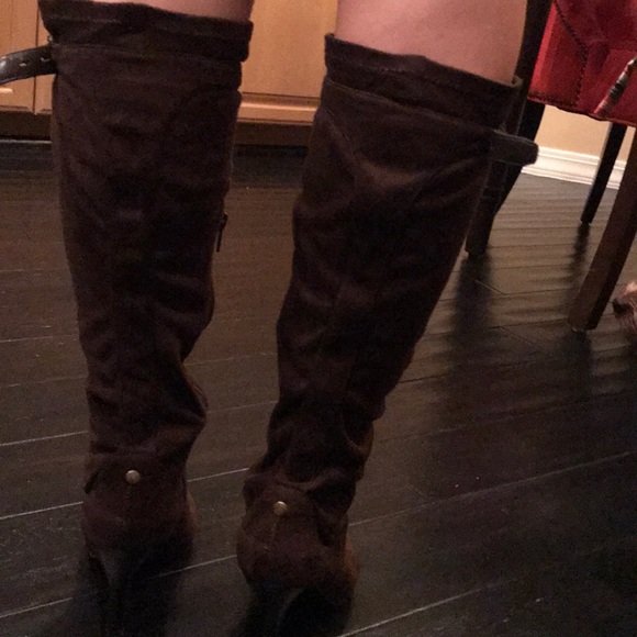 Nine West Chocolate Brown Heeled Boot - Picture 4 of 5